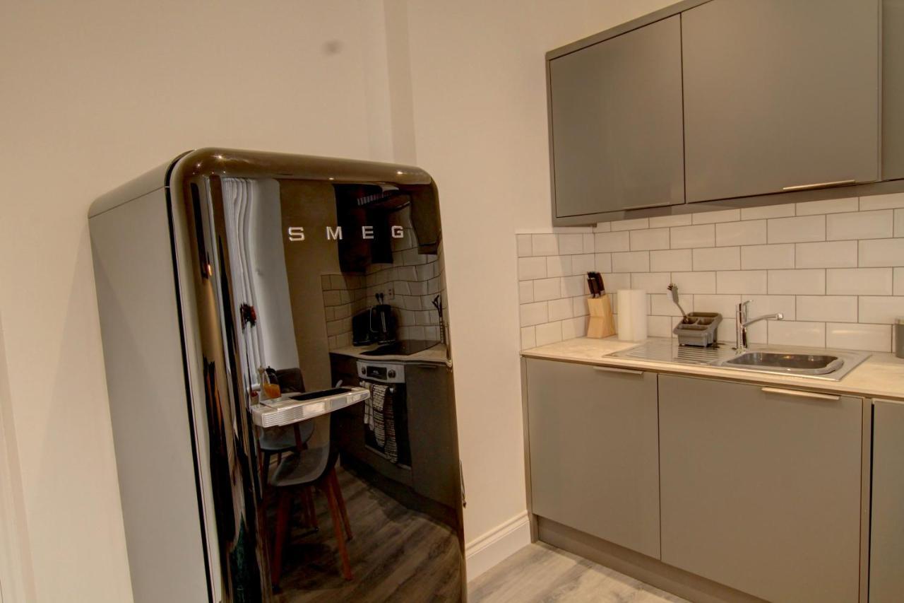 Bright & Stylish Apartment Dundee Extérieur photo