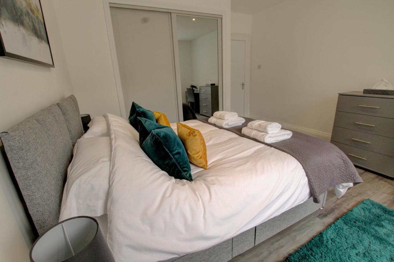 Bright & Stylish Apartment Dundee Extérieur photo
