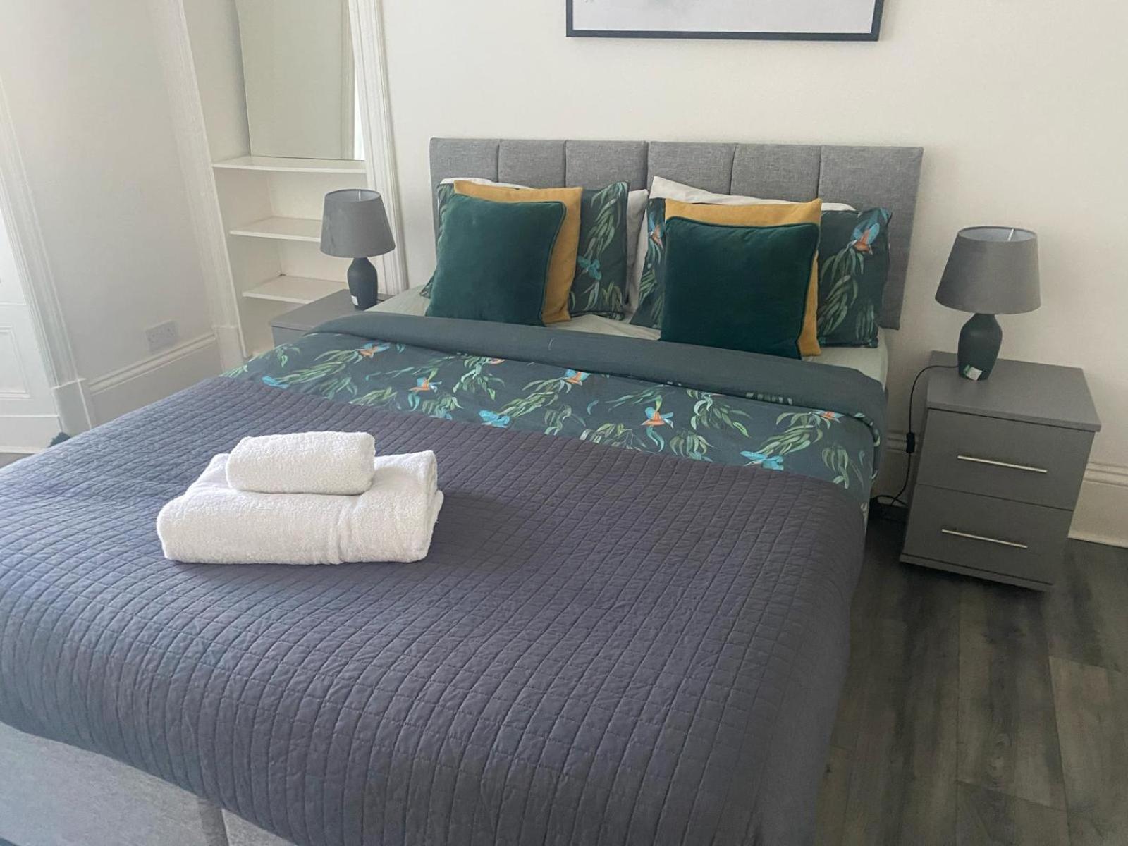 Bright & Stylish Apartment Dundee Extérieur photo